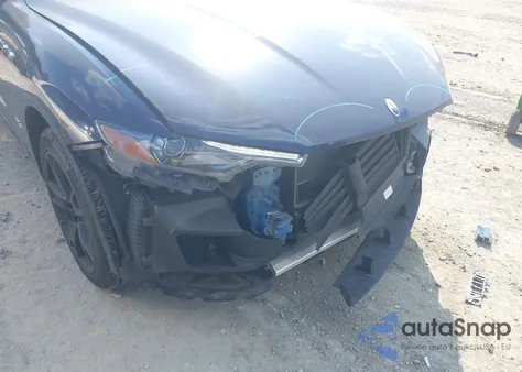 2019 Maserati Levante Granlusso из США, поврежденный, VIN ZN661XUL7KX323586